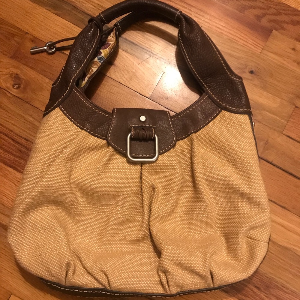 Brand New  without Tag. Fossil Purse